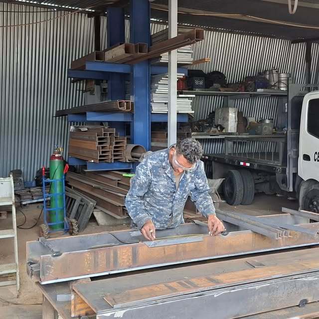 Trazado y preparación de piezas de acero